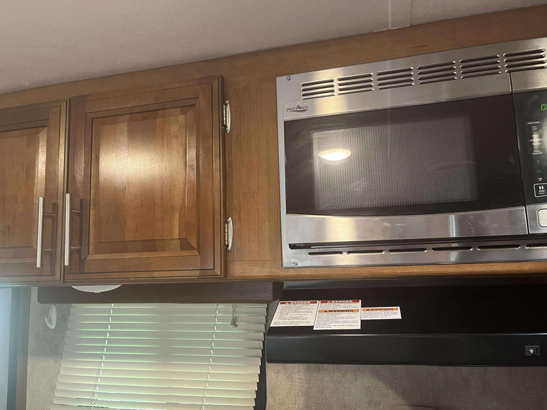 2017 PRIME TIME TRACER AIR 244AIR