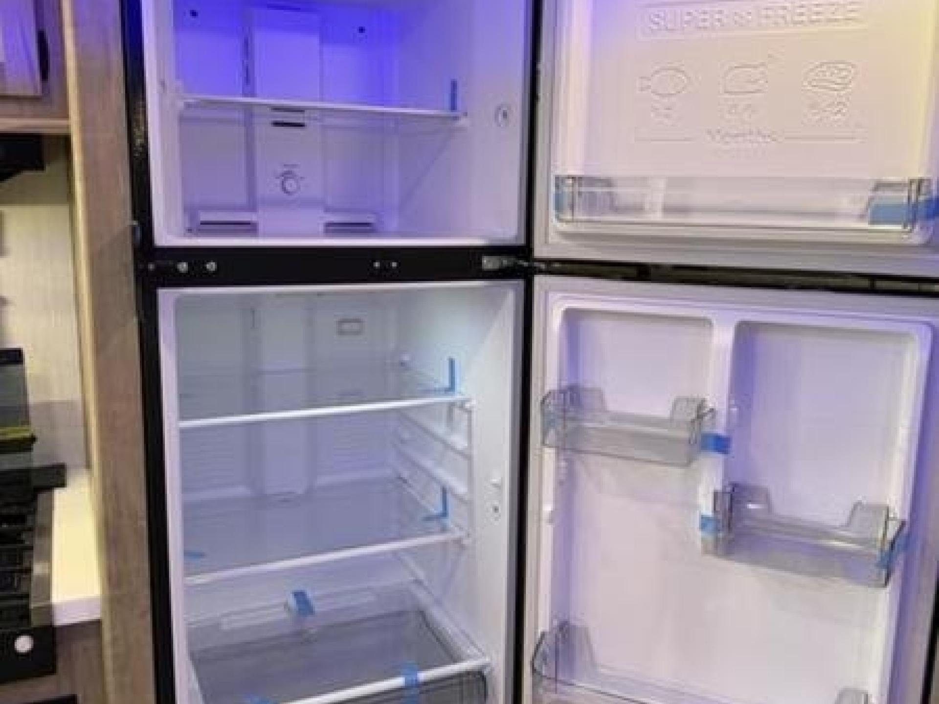 2026 FOREST RIVER GREY WOLF BLACK LABEL Cherokee