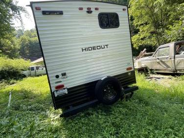 2025 KEYSTONE HIDEOUT SPORT 240BH