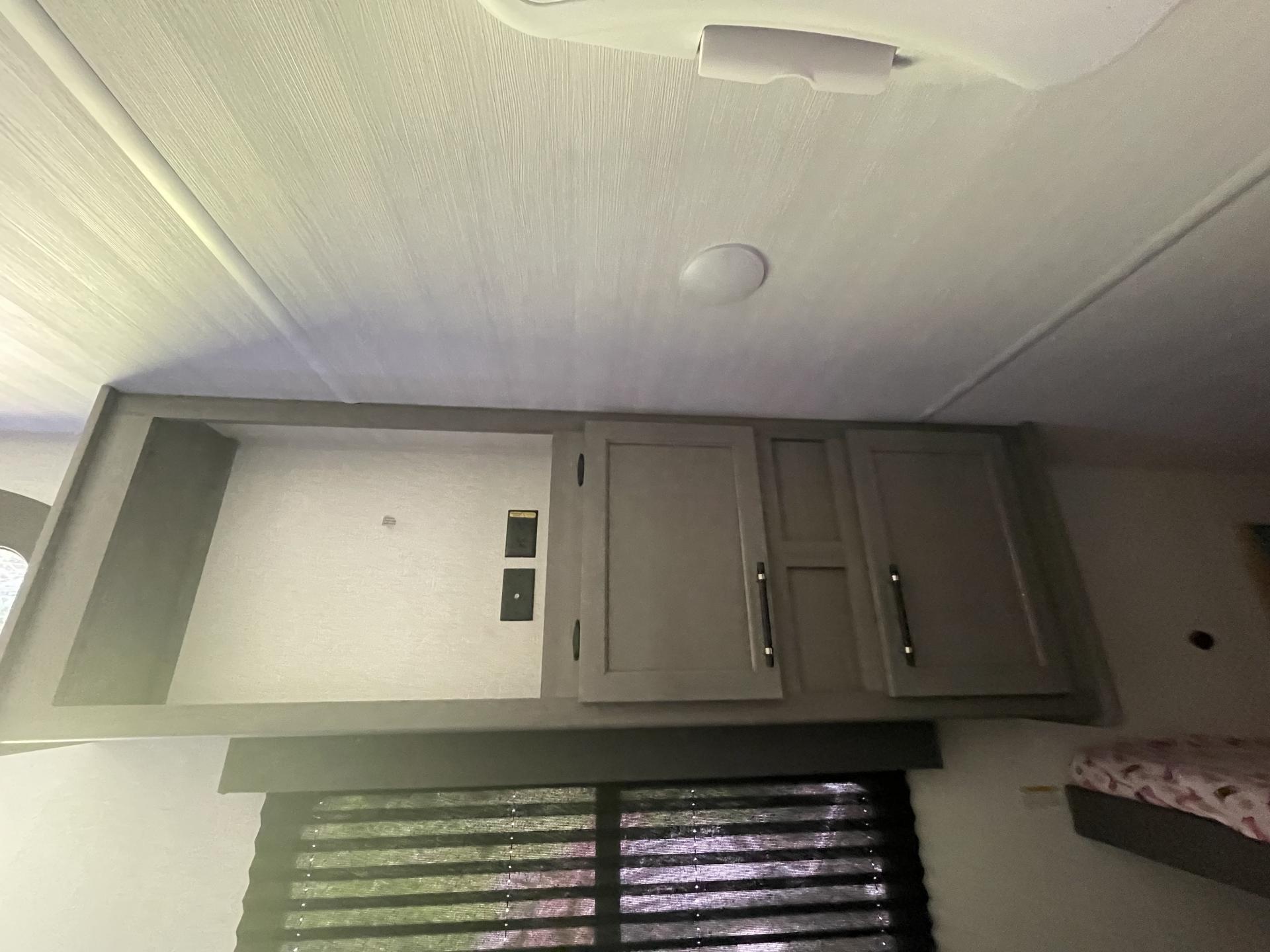 2025 KEYSTONE HIDEOUT SPORT 240BH