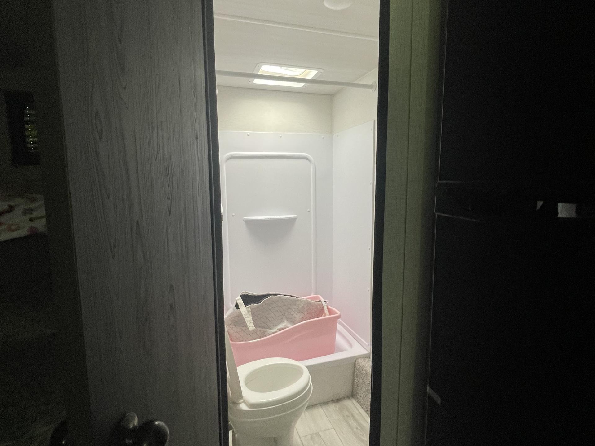 2025 KEYSTONE HIDEOUT SPORT 240BH