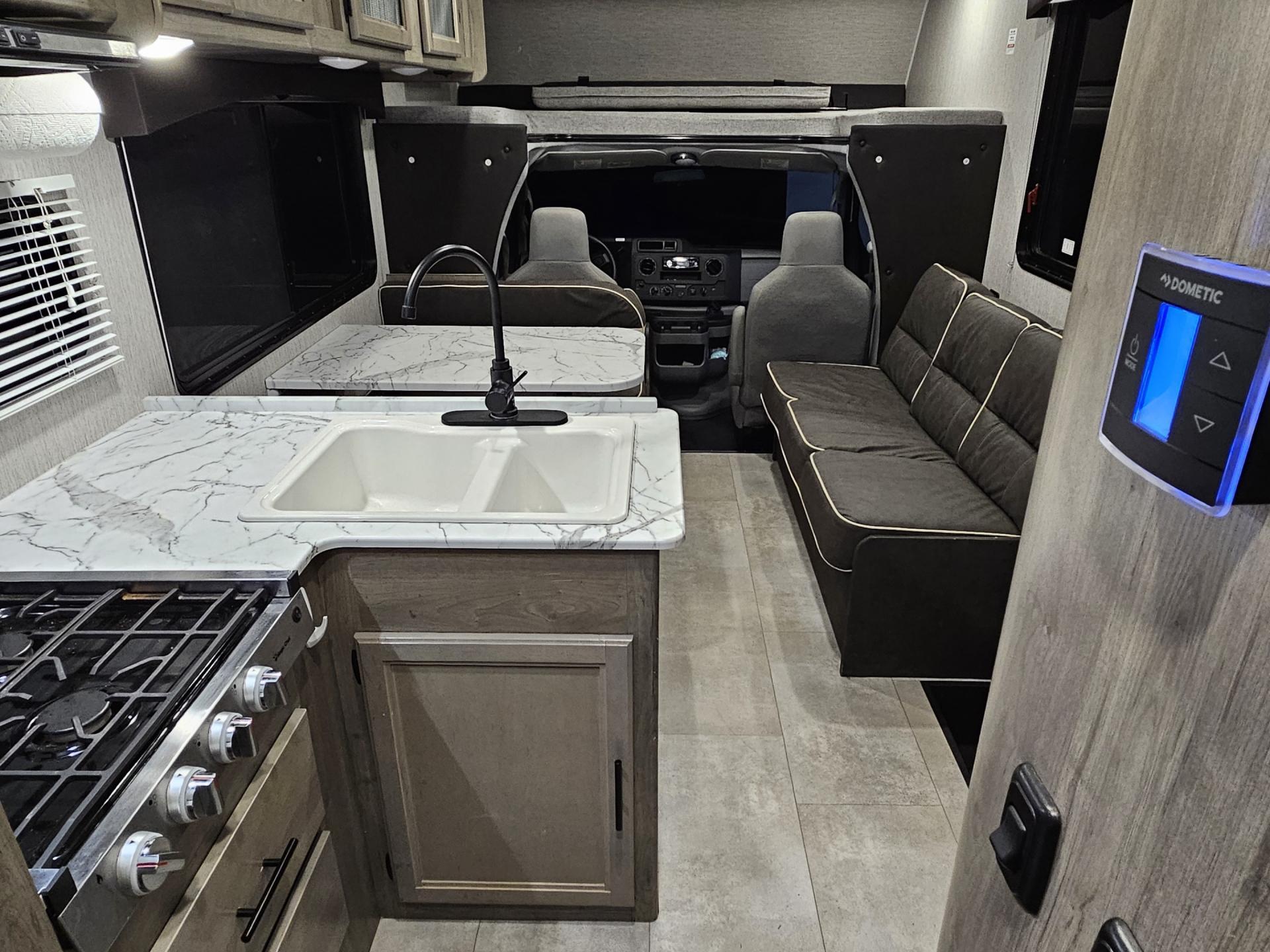 2022 COACHMEN FREELANDER 27QB