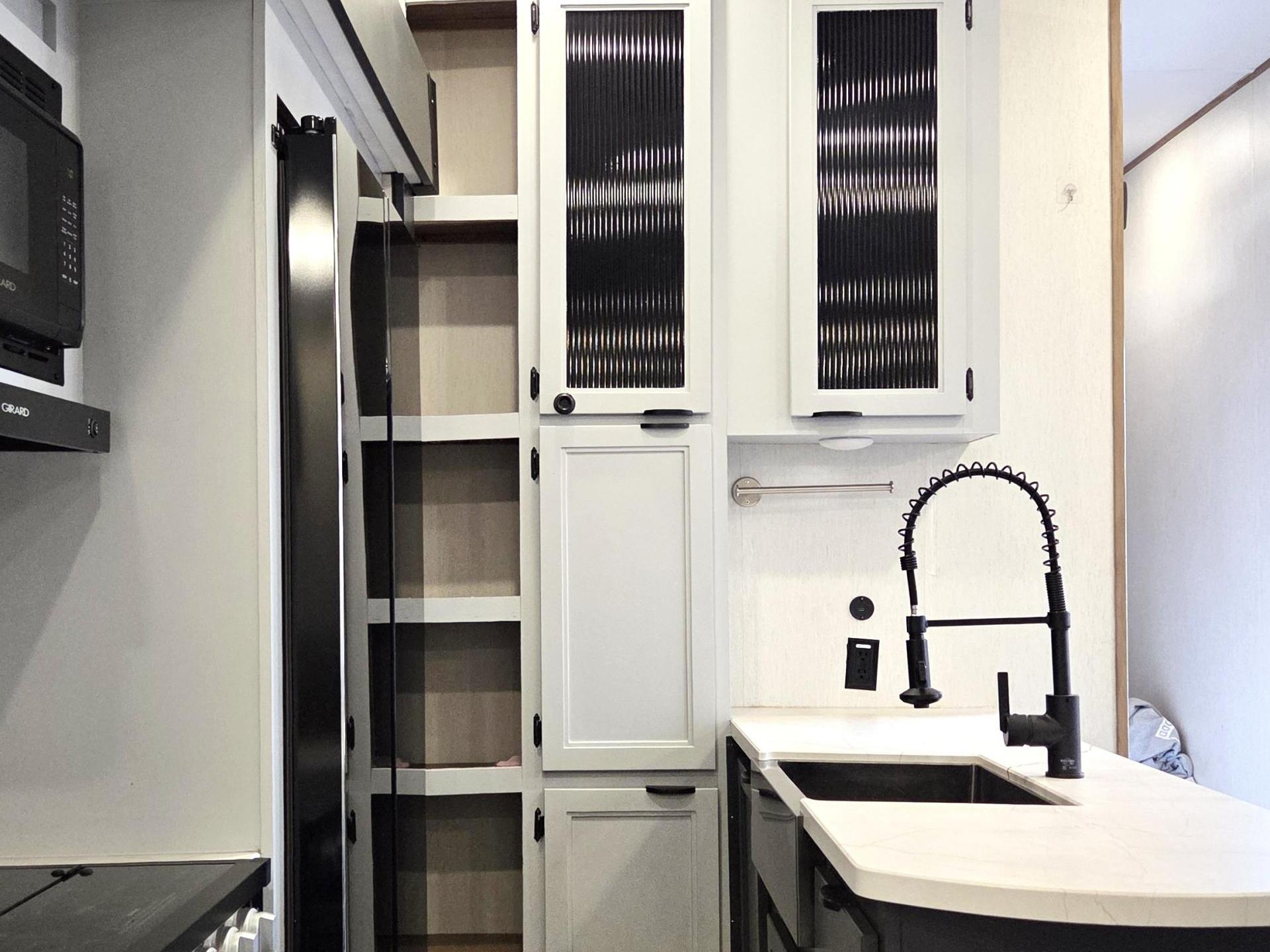 2024 FOREST RIVER ARCTIC WOLF 3660