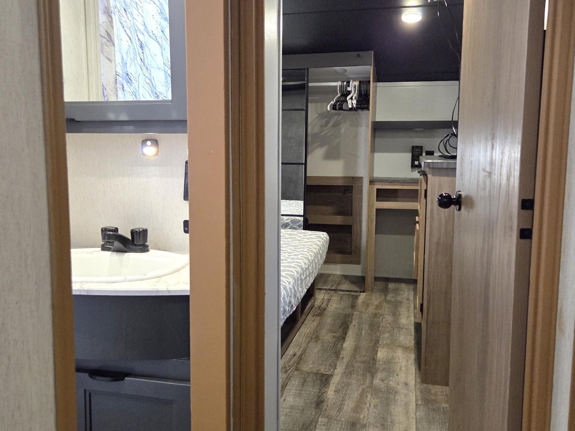 2024 FOREST RIVER ARCTIC WOLF 3660