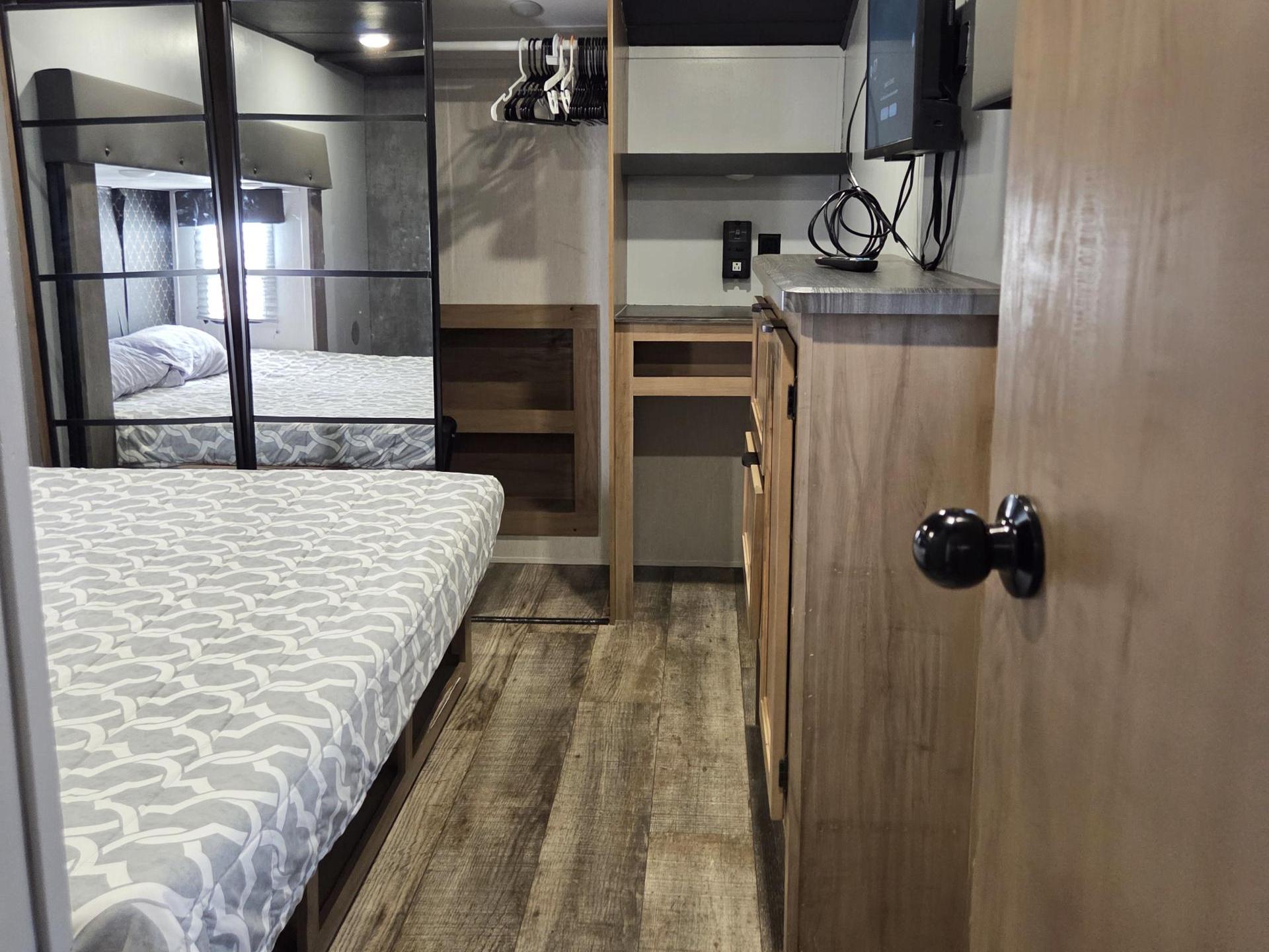 2024 FOREST RIVER ARCTIC WOLF 3660