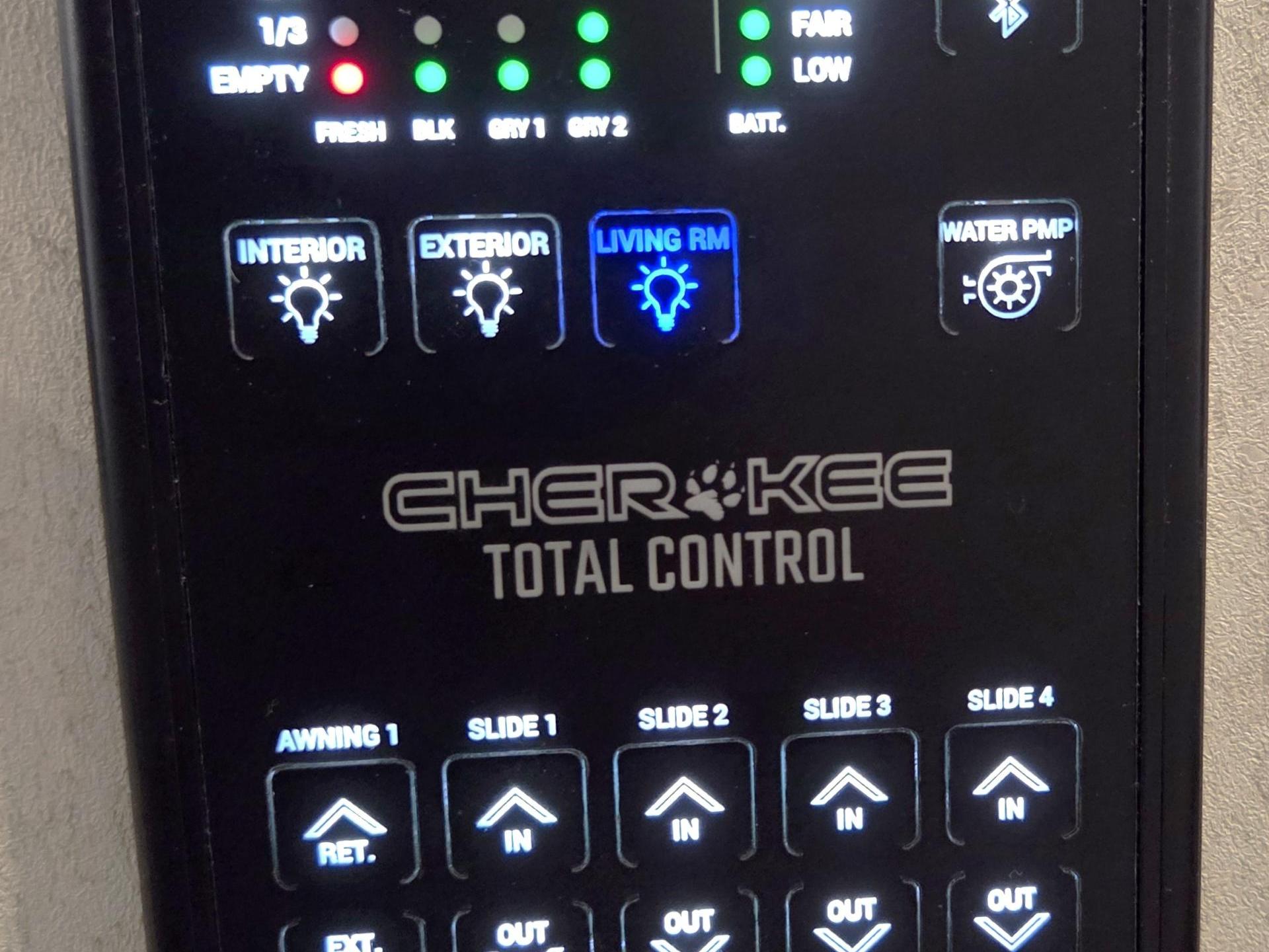 2024 FOREST RIVER ARCTIC WOLF 3660