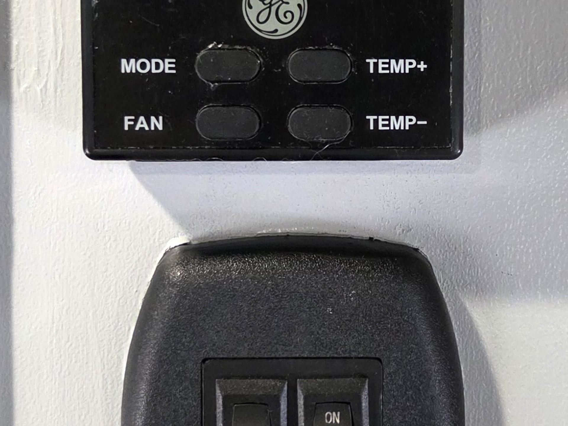 2024 FOREST RIVER ARCTIC WOLF 3660