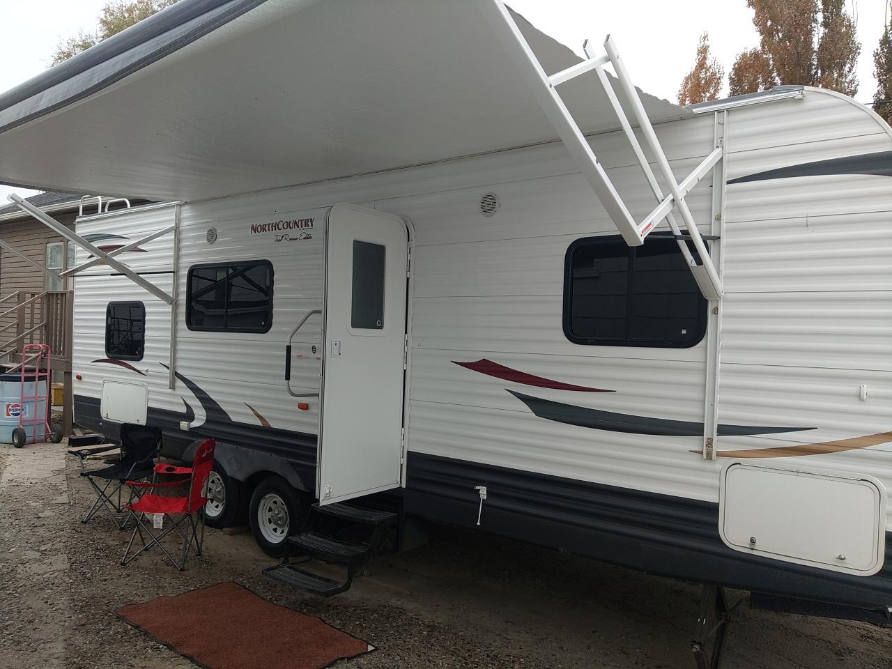 2012 HEARTLAND TRAIL RUNNER 26FQB