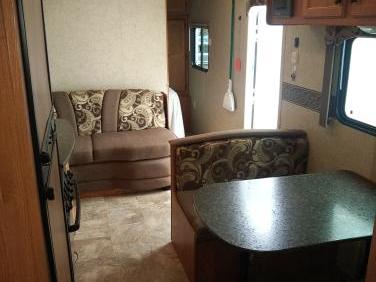 2012 HEARTLAND TRAIL RUNNER 26FQB