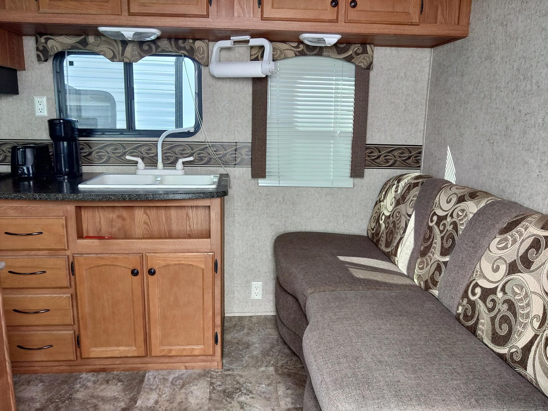 2012 HEARTLAND TRAIL RUNNER 26FQB