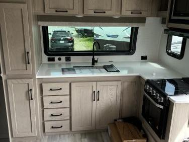 2024 FOREST RIVER FLAGSTAFF MICRO LITE 25FKBS