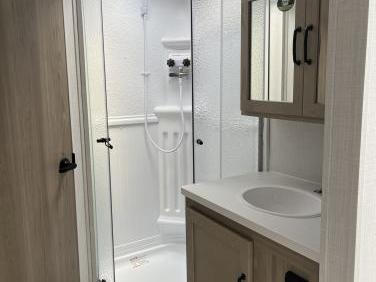 2024 FOREST RIVER FLAGSTAFF MICRO LITE 25FKBS