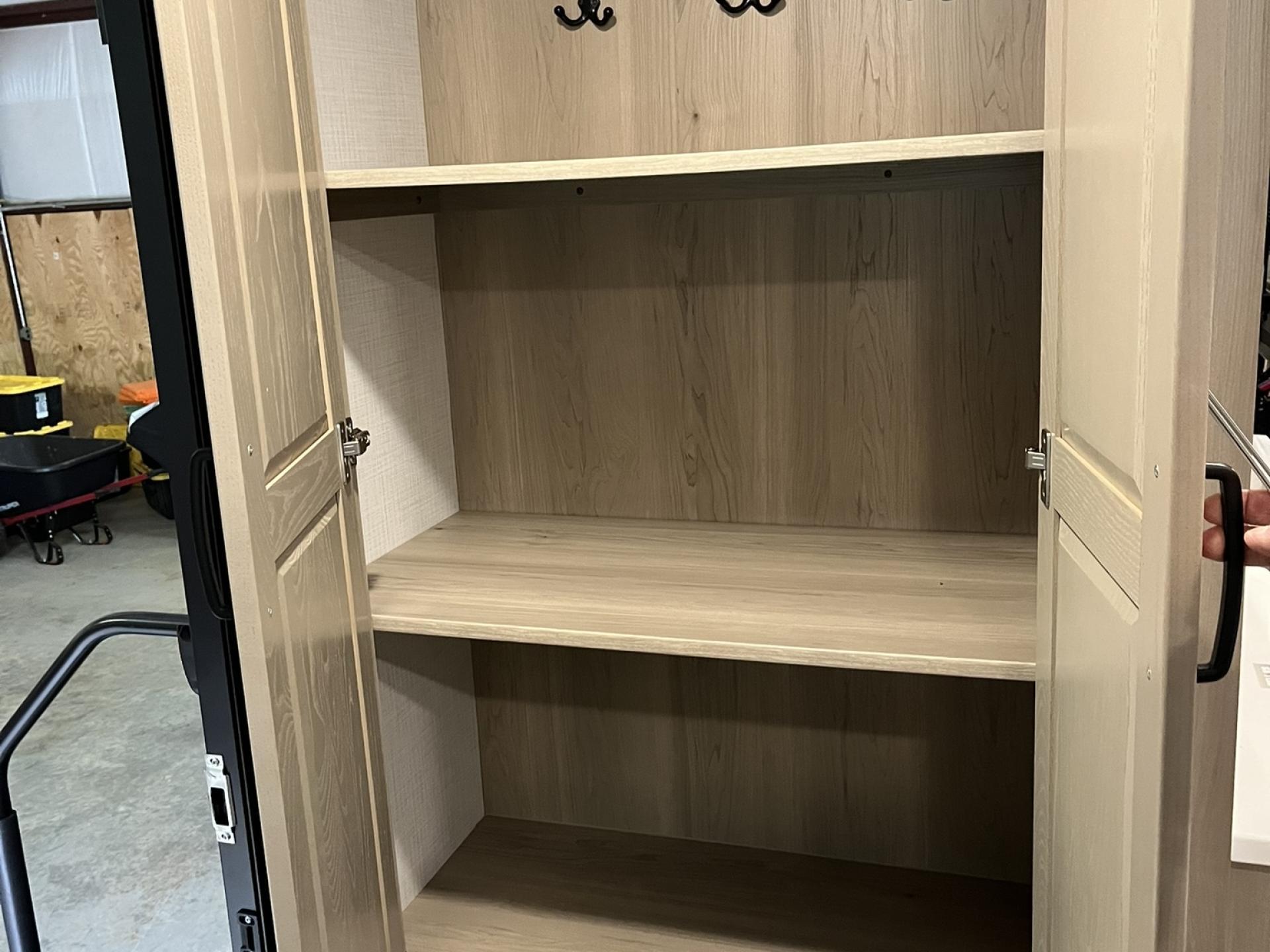 2024 FOREST RIVER FLAGSTAFF MICRO LITE 25FKBS