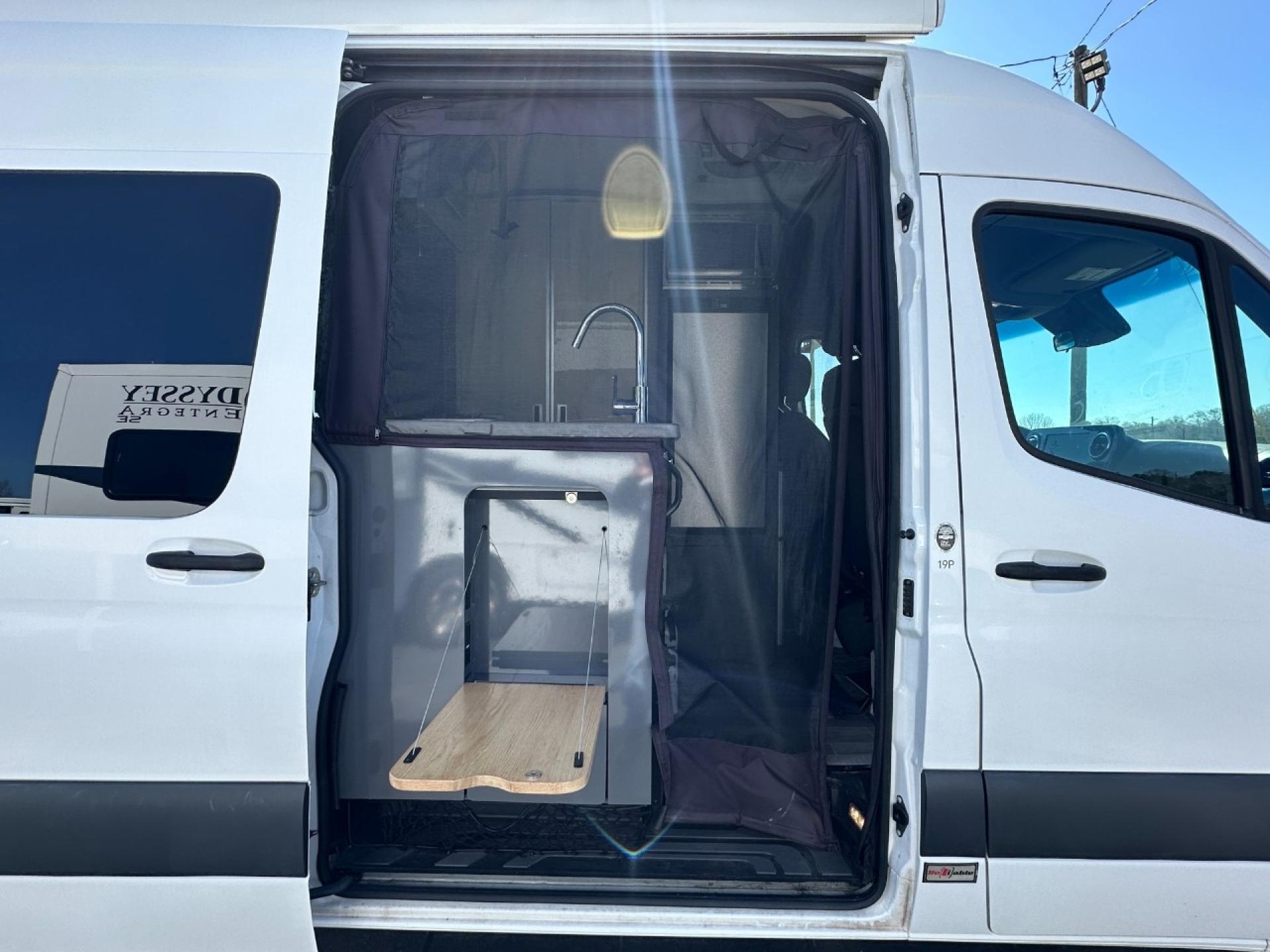 2022 THOR MOTOR COACH SANCTUARY 19P