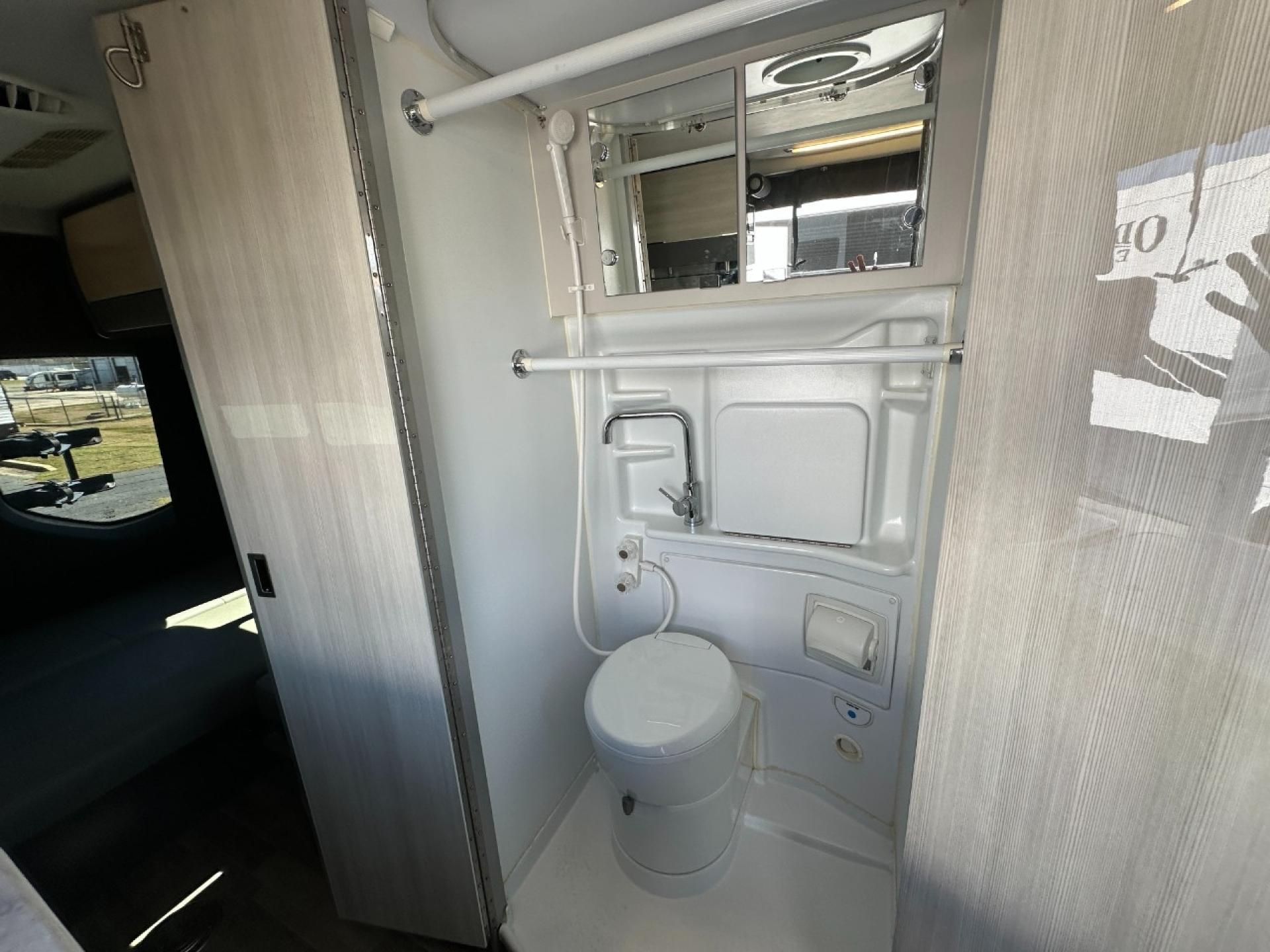 2022 THOR MOTOR COACH SANCTUARY 19P