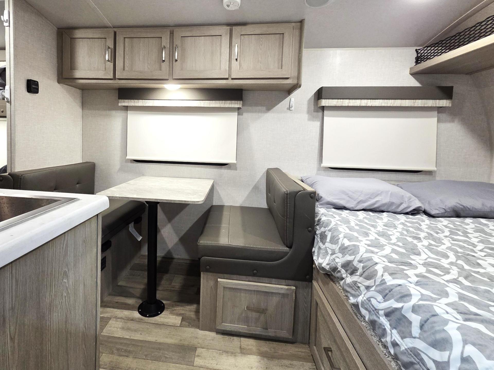 2022 FOREST RIVER FLAGSTAFF E-PRO 19BH