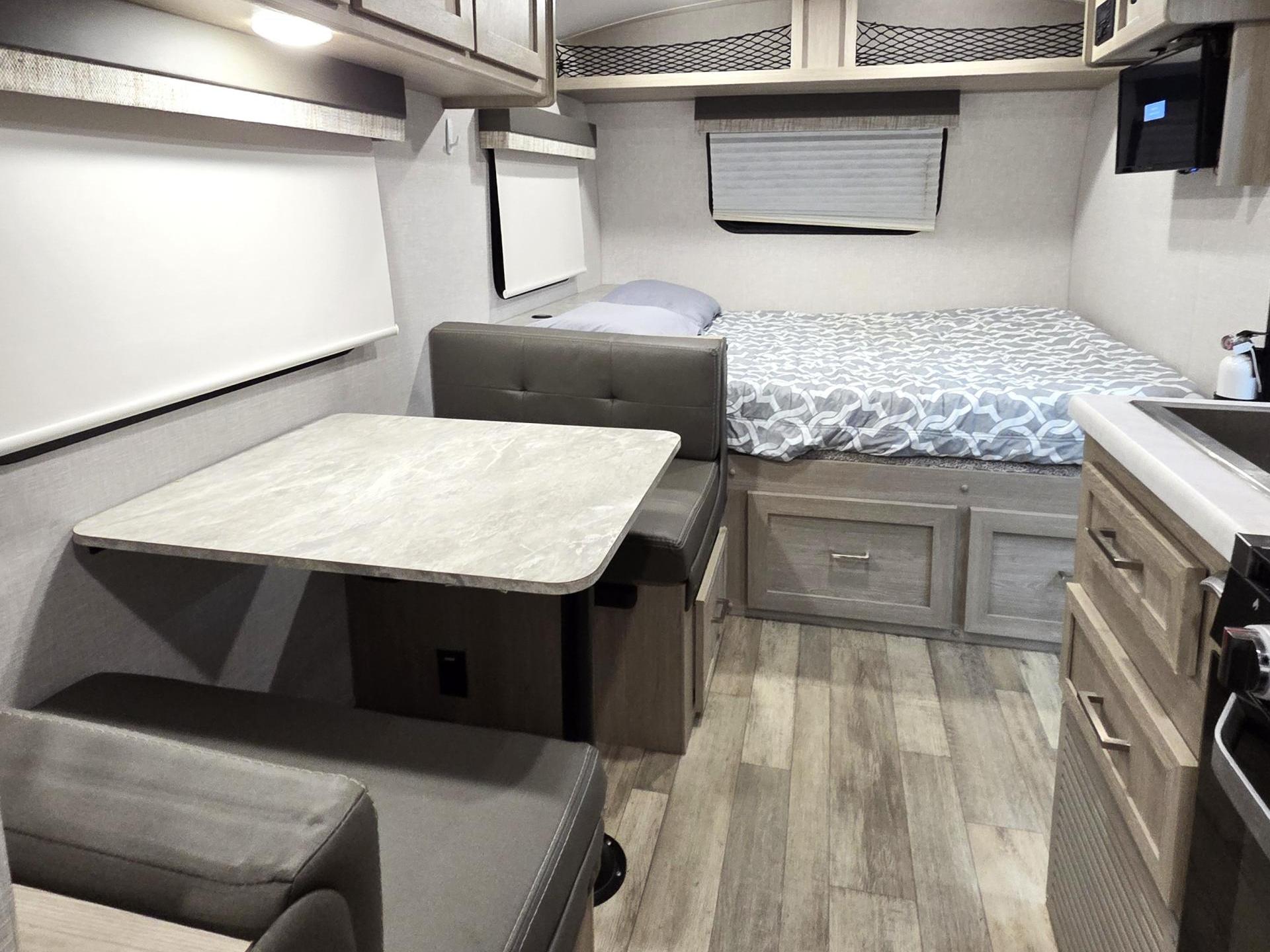 2022 FOREST RIVER FLAGSTAFF E-PRO 19BH