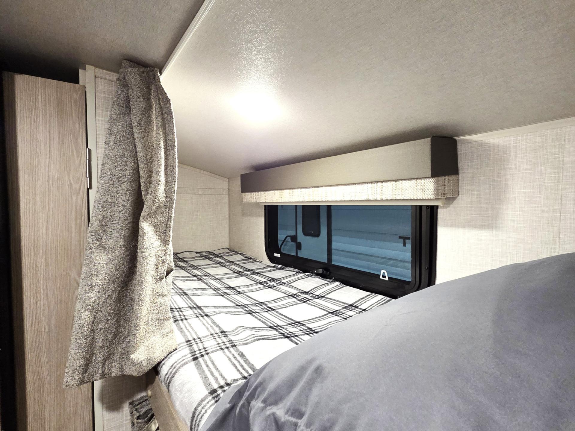 2022 FOREST RIVER FLAGSTAFF E-PRO 19BH