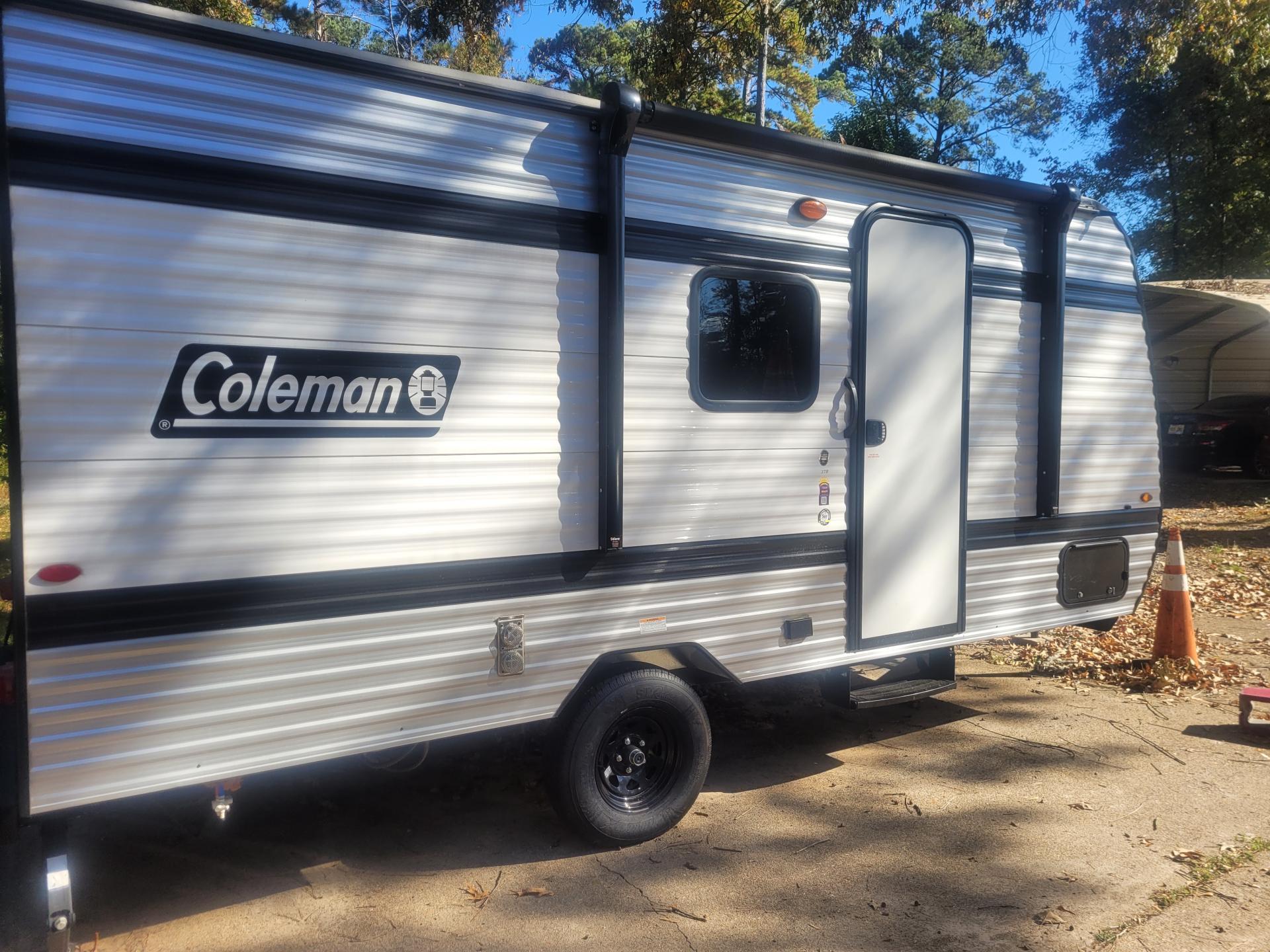 2025 Coleman Lantern 17B