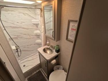 2024 THOR MOTOR COACH COLEMAN 22EQ