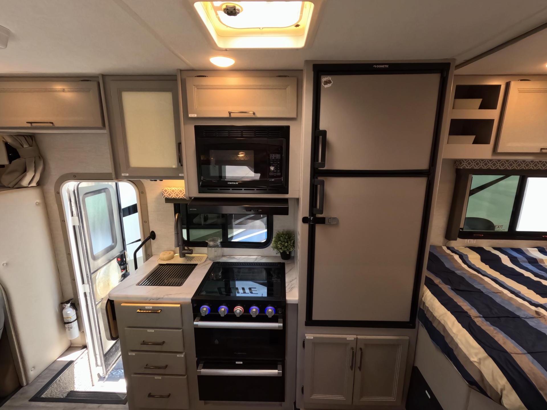 2024 THOR MOTOR COACH COLEMAN 22EQ