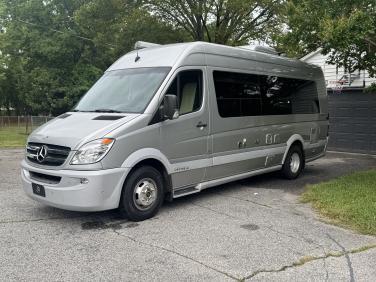 2013 AIRSTREAM INTERSTATE 3500 EXT LOUNGE