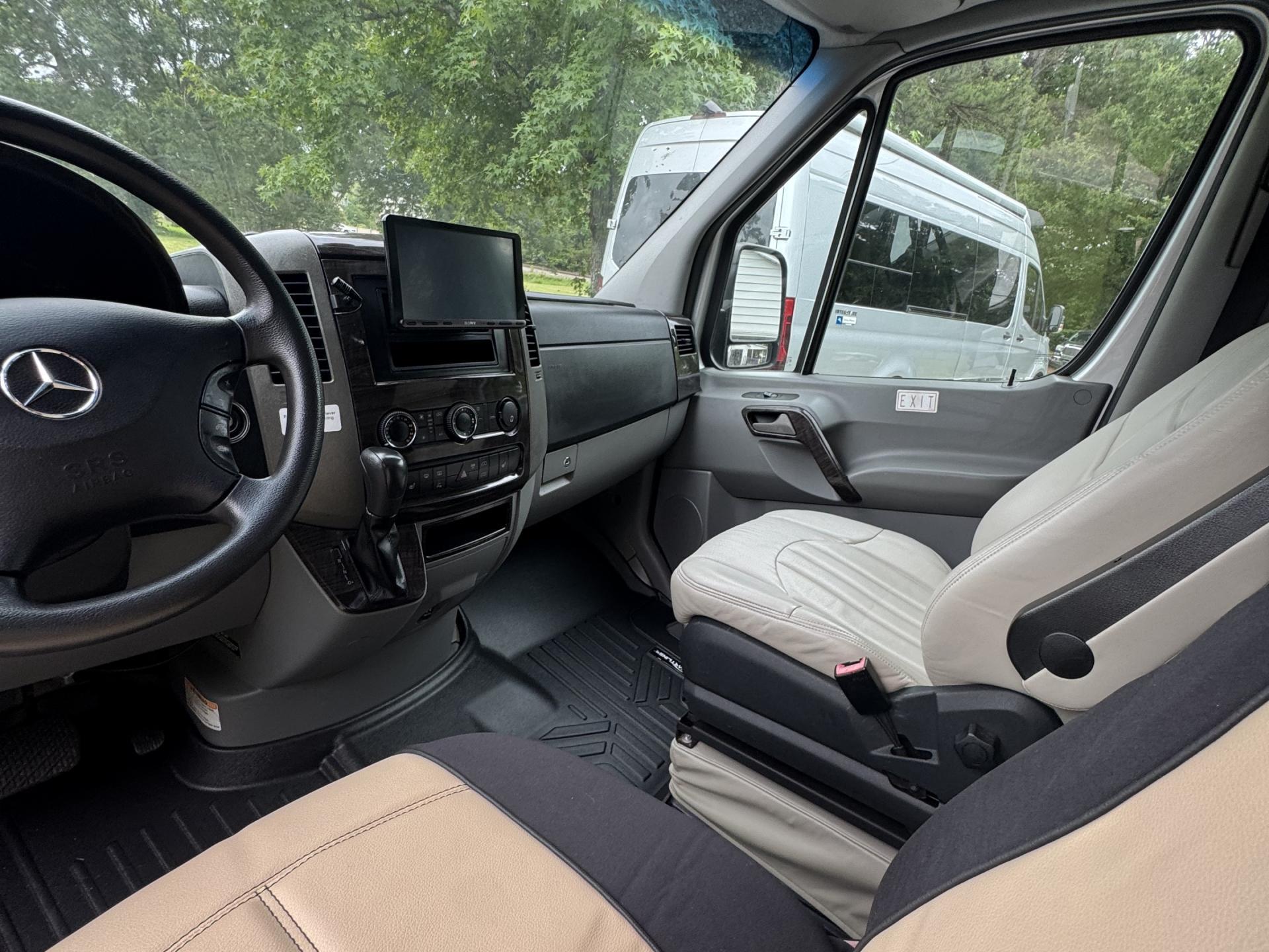 2013 AIRSTREAM INTERSTATE 3500 EXT LOUNGE