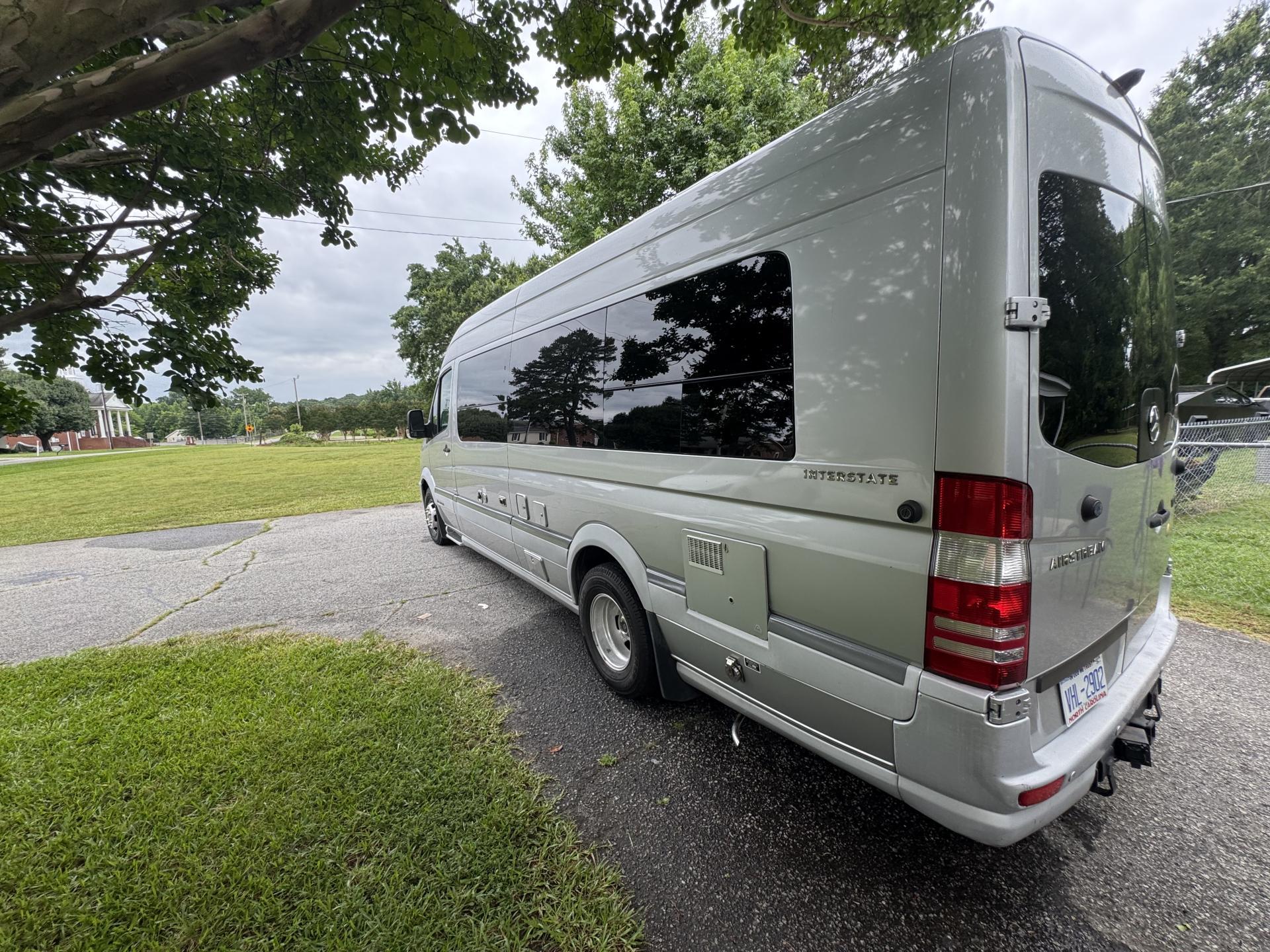2013 AIRSTREAM INTERSTATE 3500 EXT LOUNGE