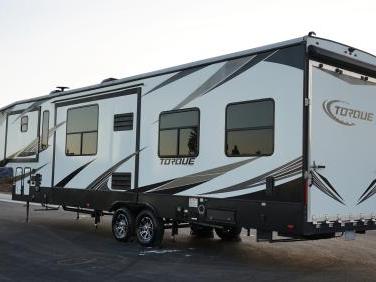 2019 HEARTLAND TORQUE 371