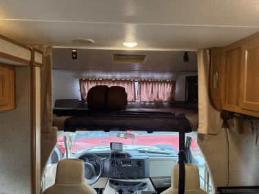 2019 COACHMEN LEPRECHAUN 260QB