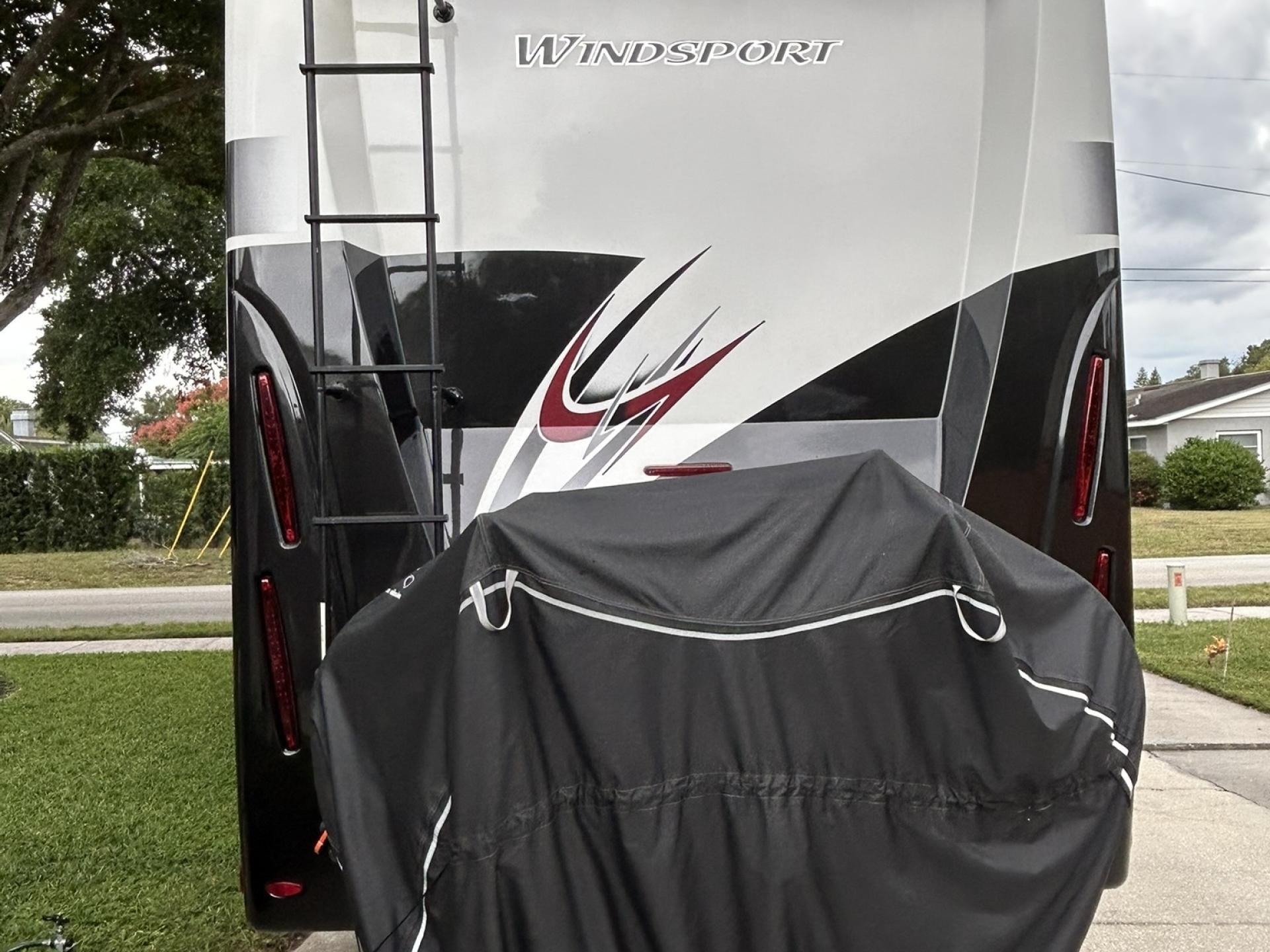 2023 THOR MOTOR COACH WINDSPORT 35M