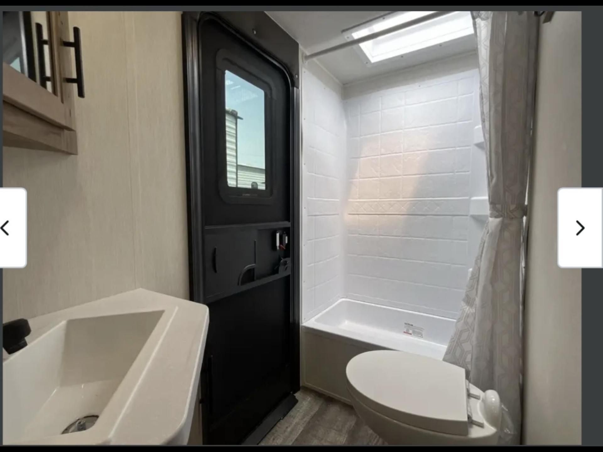 2025 FOREST RIVER CAMPSITE ULTRA 26CJL