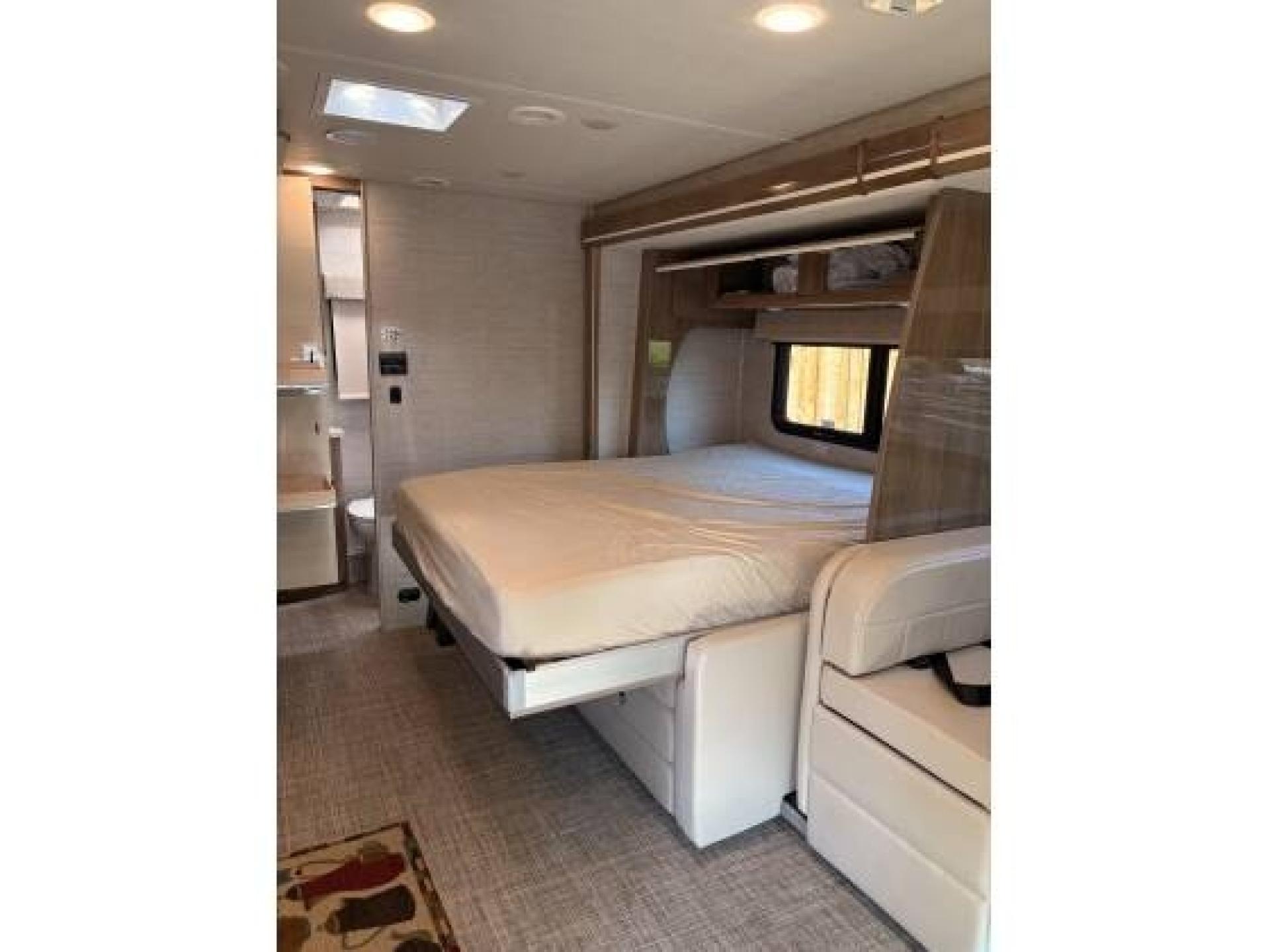 2021 ENTEGRA COACH QWEST 24R