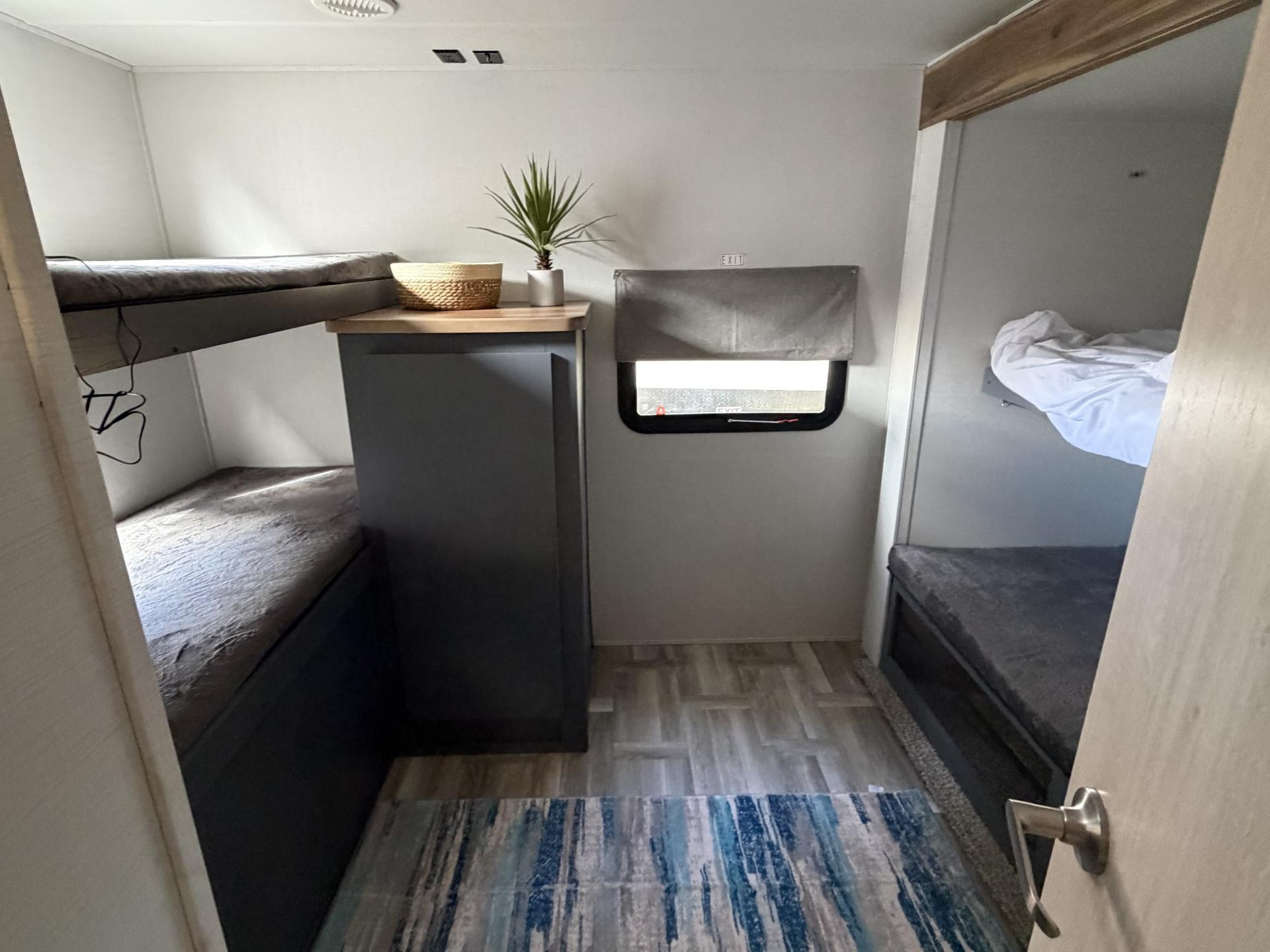 2025 PRIME TIME TRACER 308BRDLE