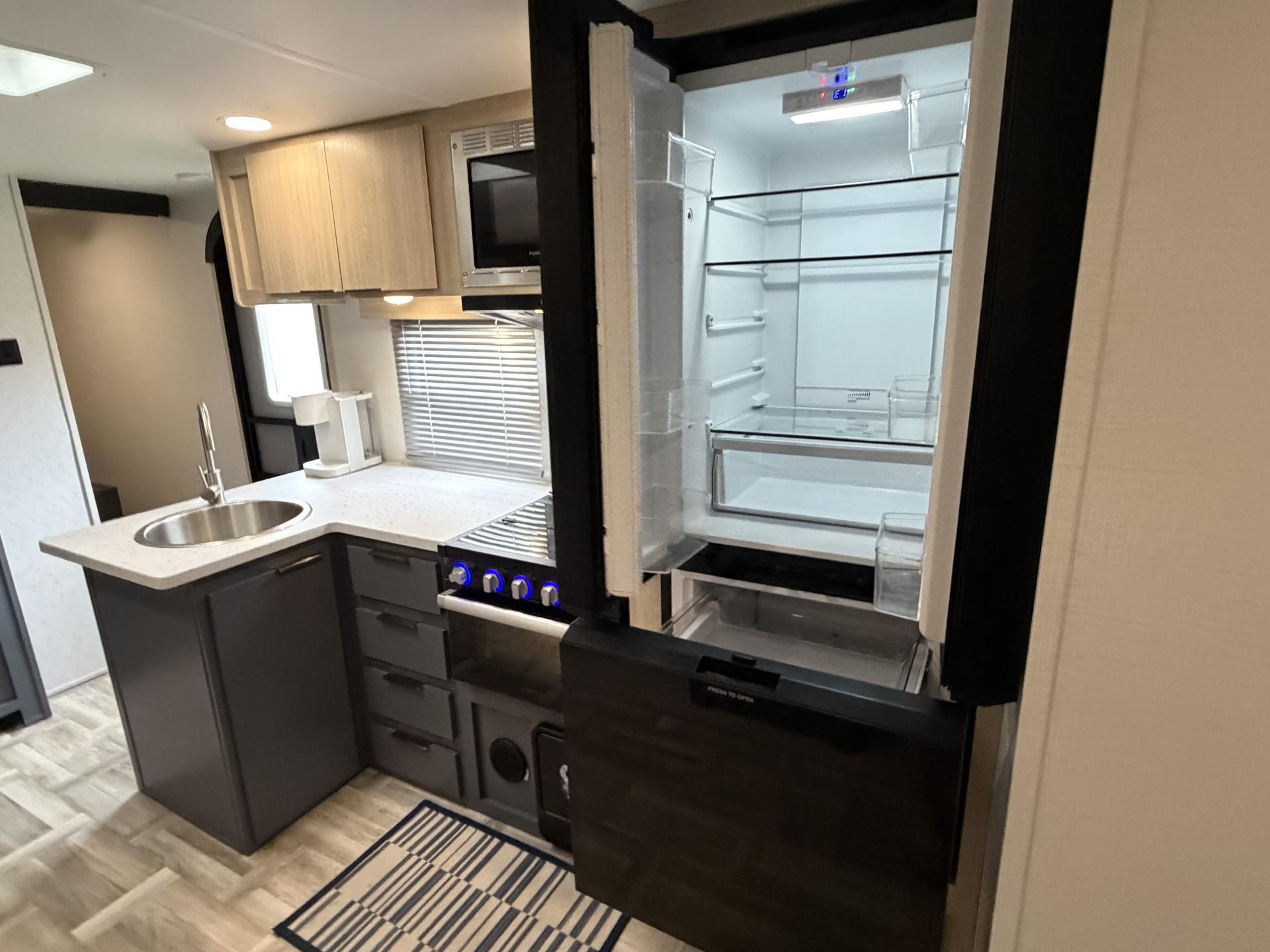 2025 PRIME TIME TRACER 308BRDLE