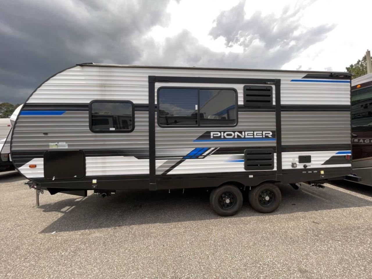 2023 HEARTLAND PIONEER RB215