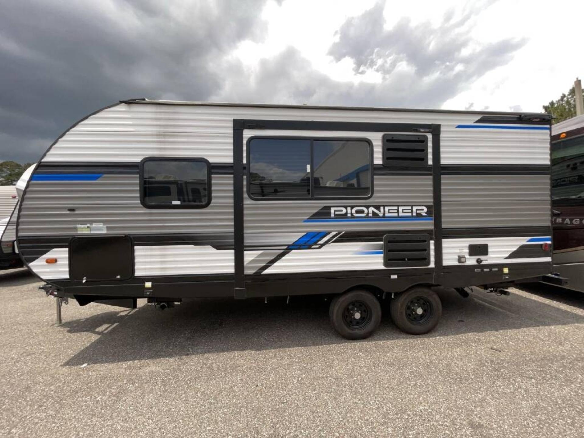 2023 HEARTLAND PIONEER RB215