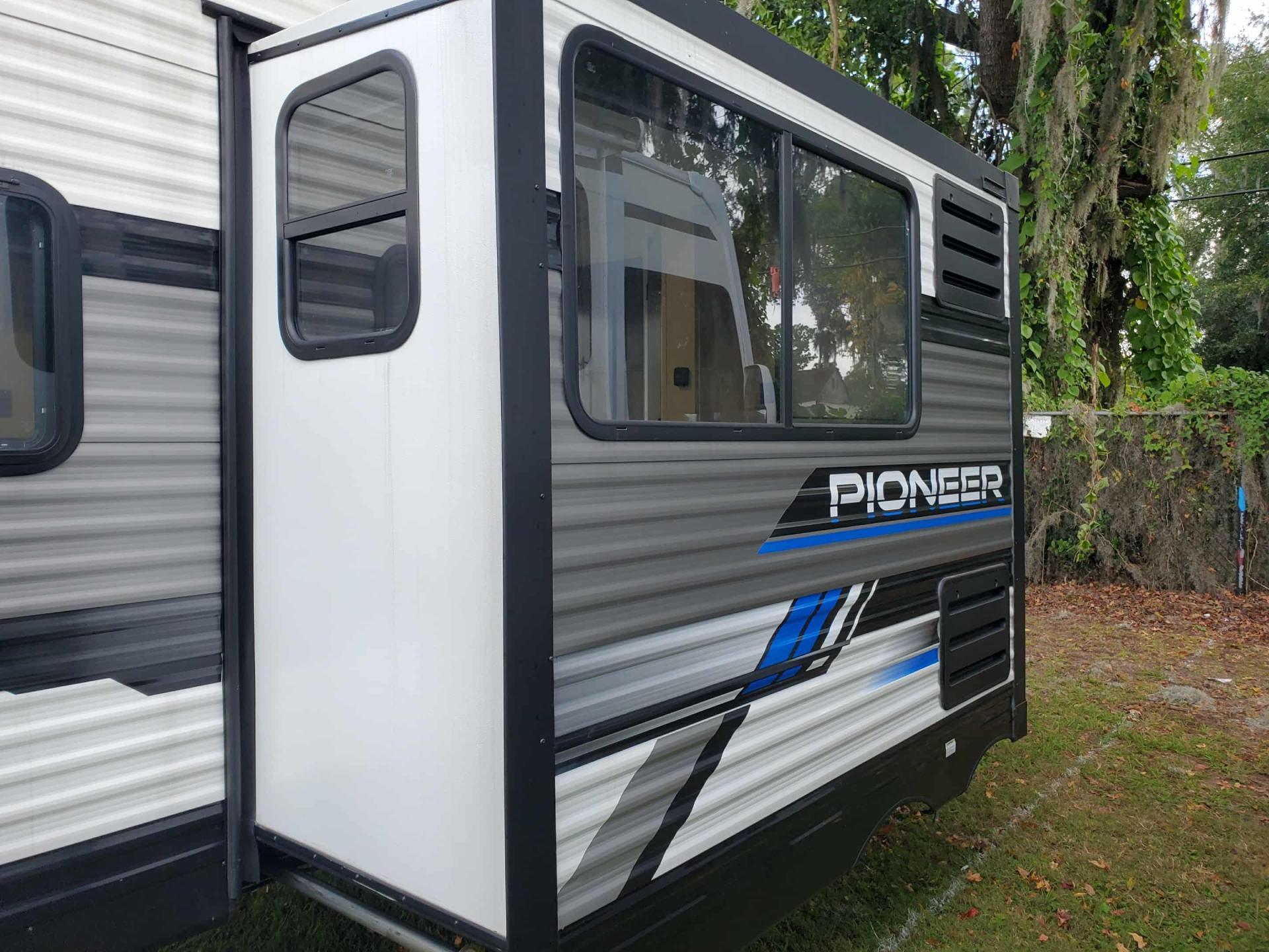 2023 HEARTLAND PIONEER RB215