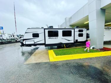 2022 KEYSTONE BULLET 287QBS