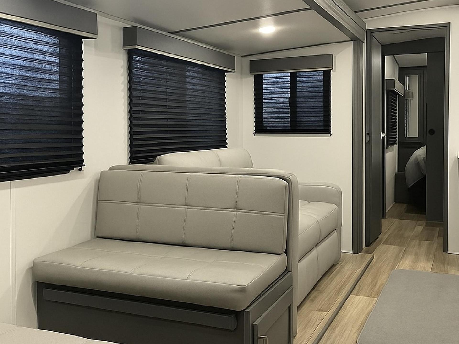 2022 KEYSTONE BULLET 287QBS