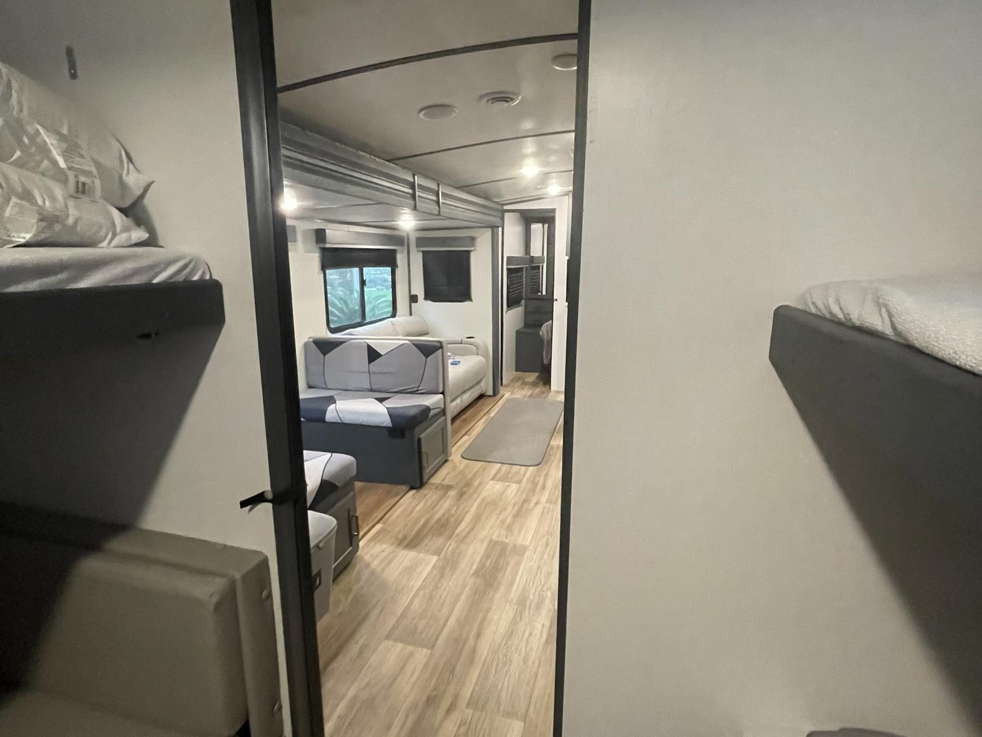 2022 KEYSTONE BULLET 287QBS