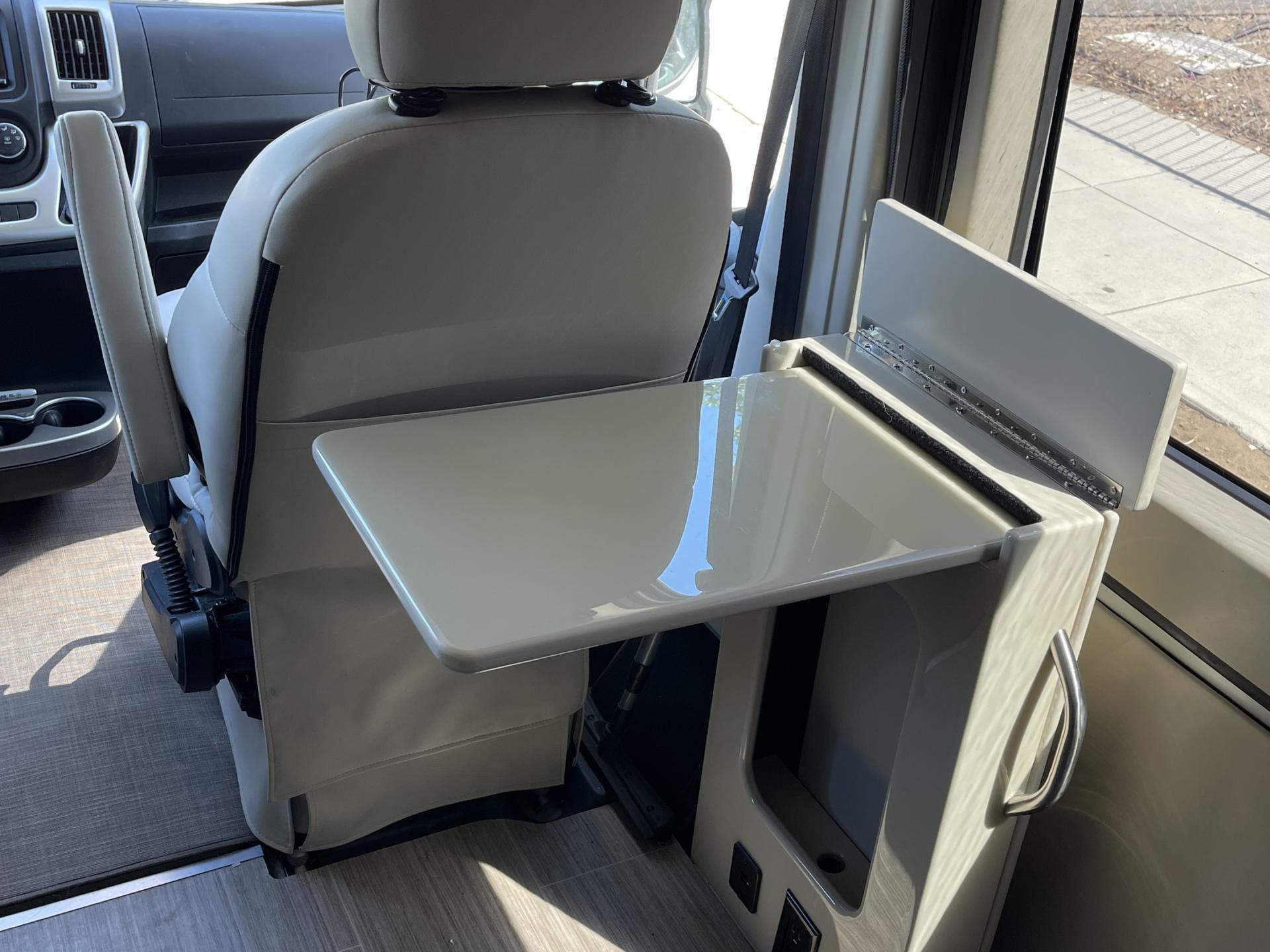 2021 THOR MOTOR COACH TELLARO 20LT