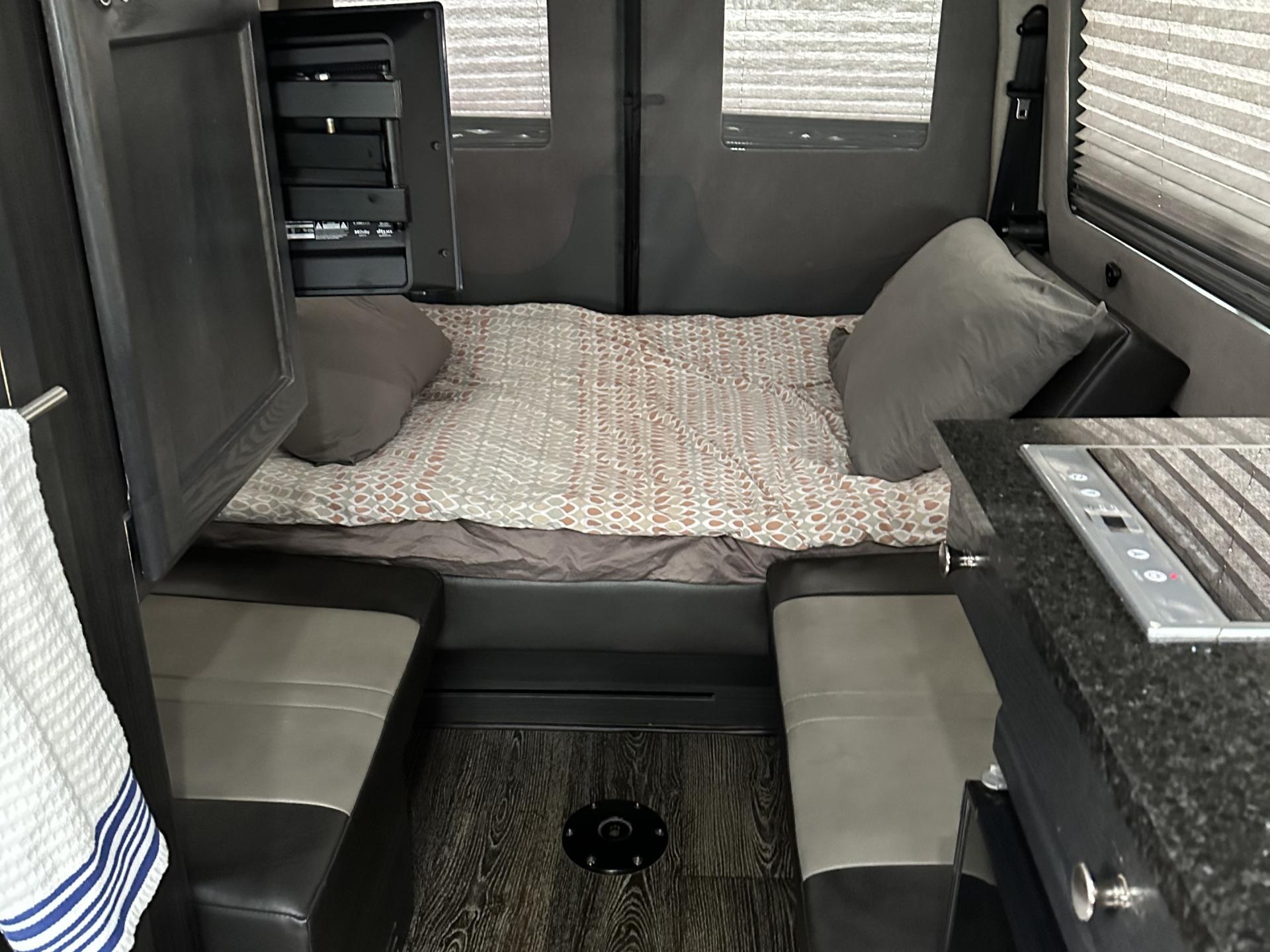 2017 ROADTREK SS-AGILE