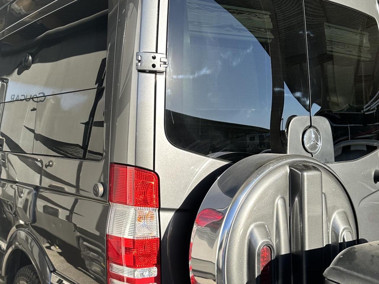 2017 ROADTREK SS-AGILE