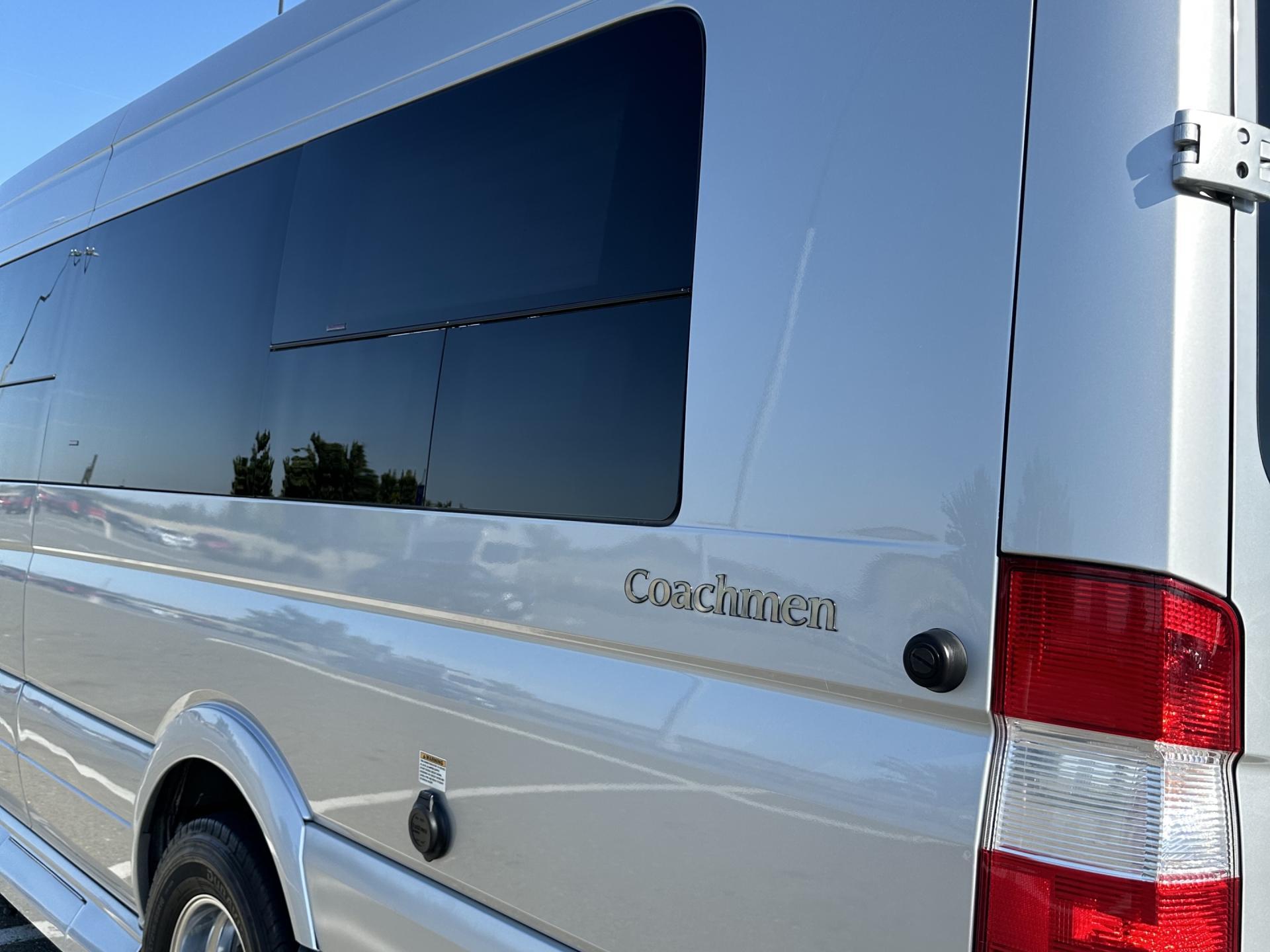 2020 COACHMEN GALLERIA 24FL