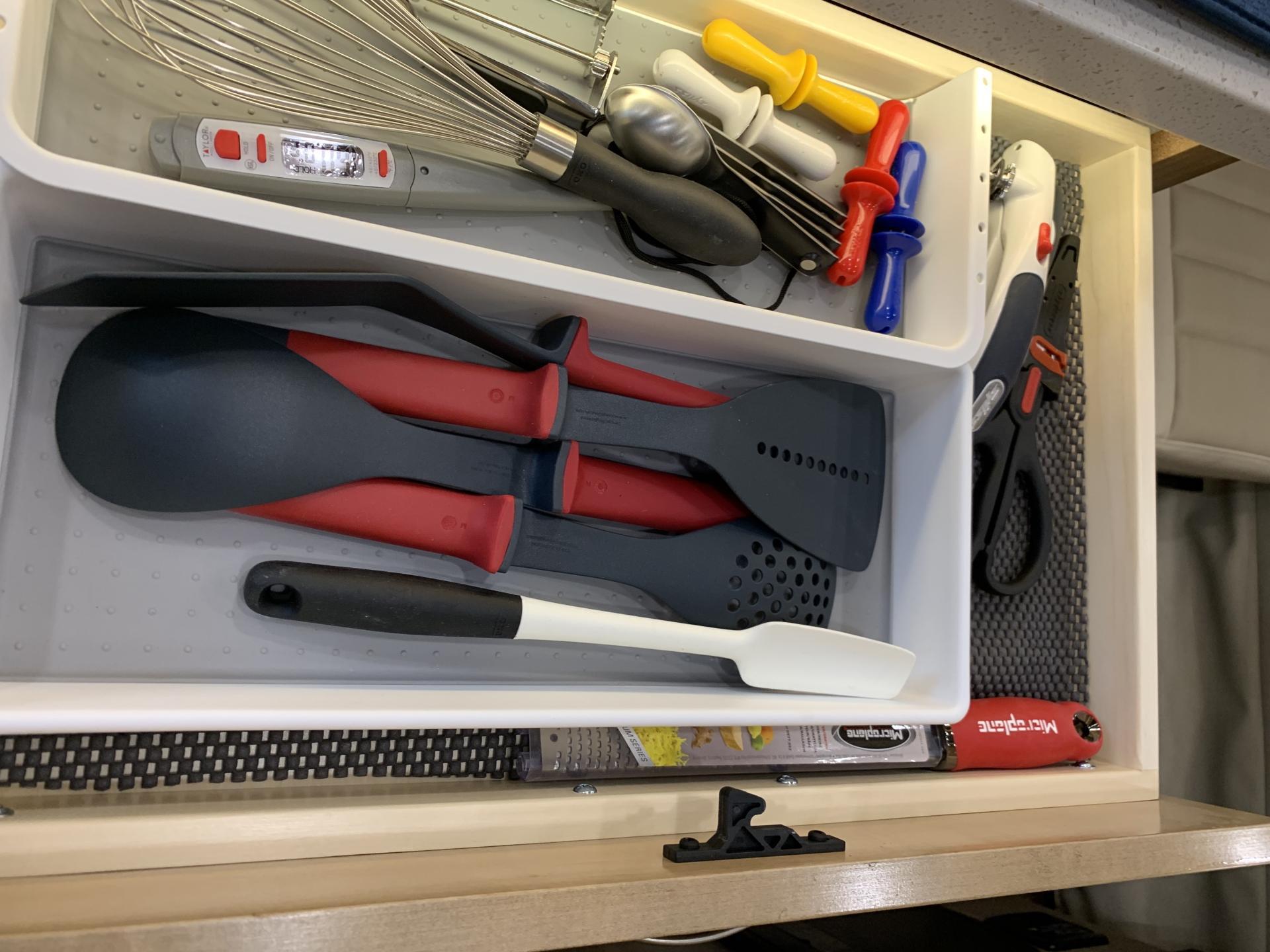 2020 COACHMEN GALLERIA 24FL