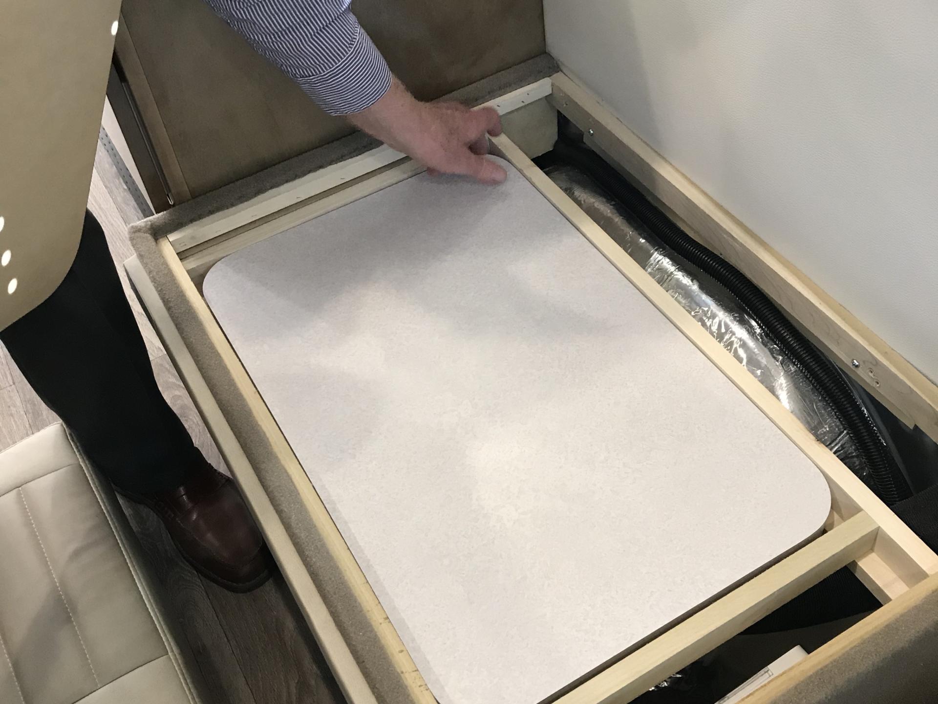 2020 COACHMEN GALLERIA 24FL