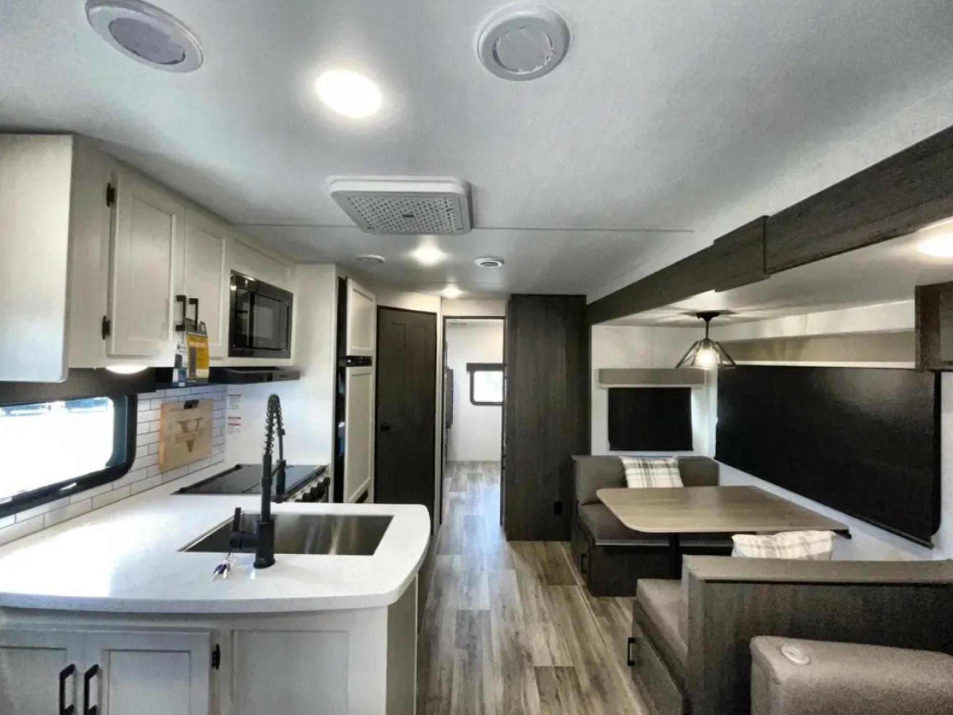 2025 VENTURE SPORTTREK TOURING EDITION 343VBH