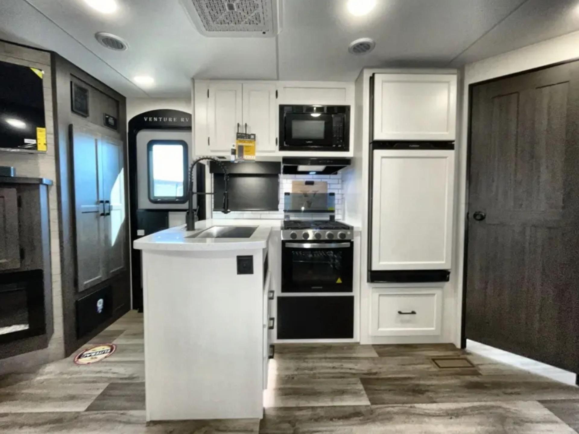 2025 VENTURE SPORTTREK TOURING EDITION 343VBH