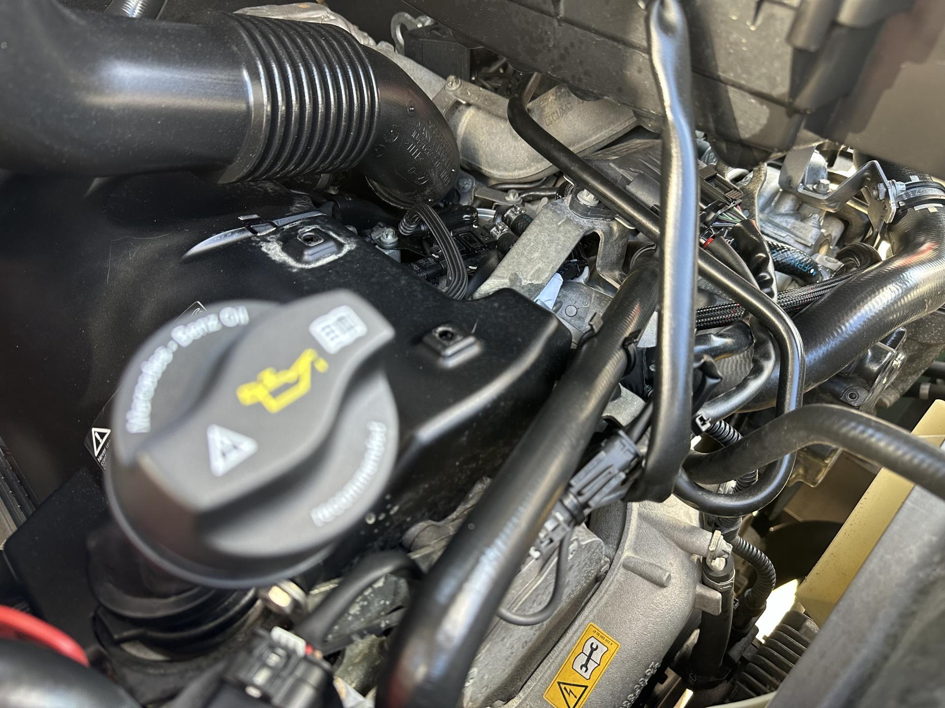 2016 ROADTREK SS AGILE